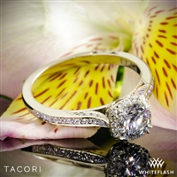 Tacori 2620RDP Dantela Crown Diamond Engagement Ring