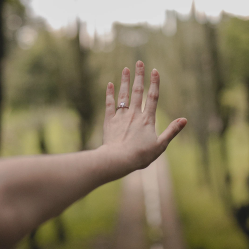 We had such a great experience with Whiteflash. The whole process felt relaxed.